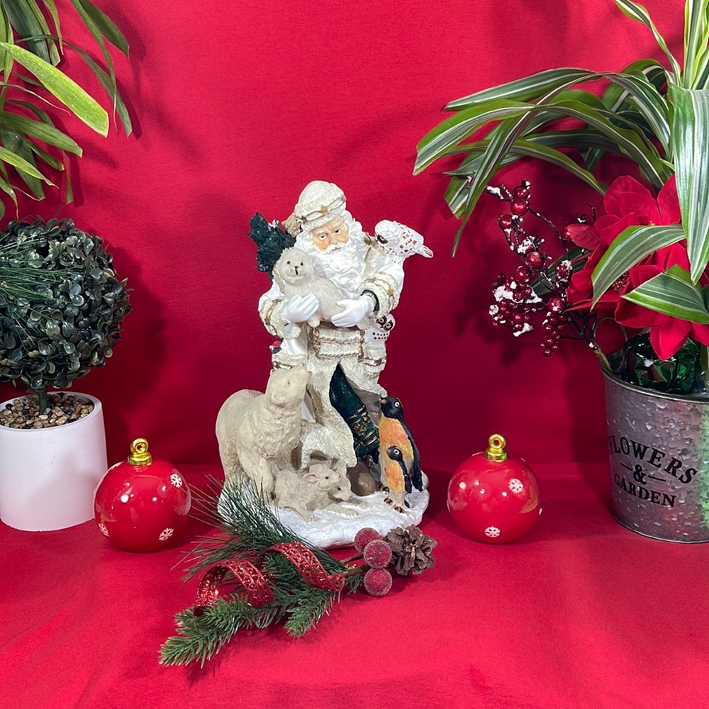 🎅WHITE SANTA  w/ANIMALS 🎅